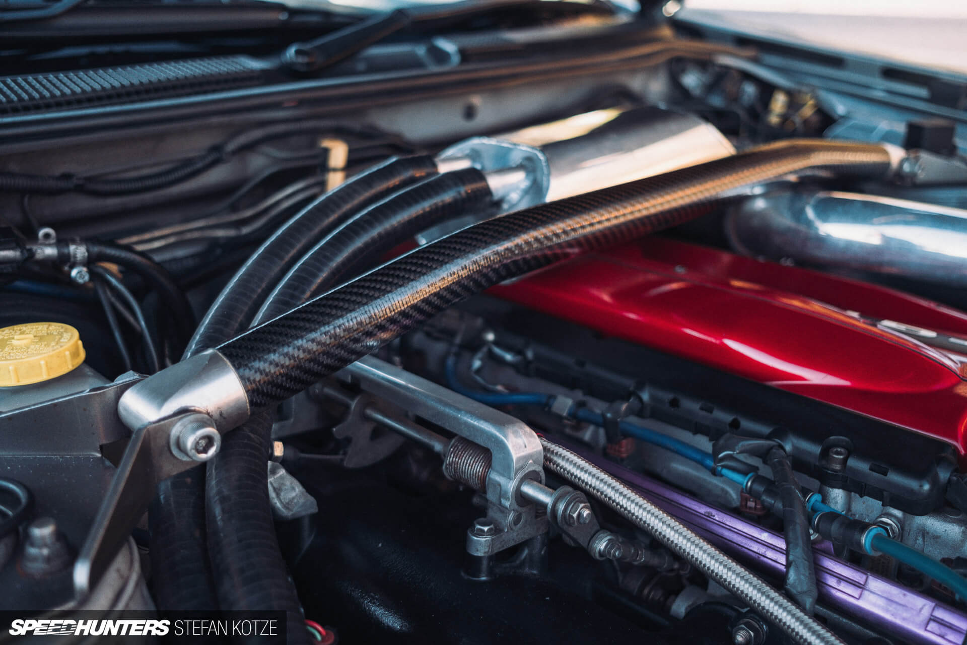 Strut bar of the Nissan Skyline R34 GT-R