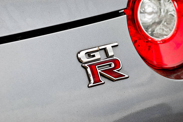 Nissan GT-R logo